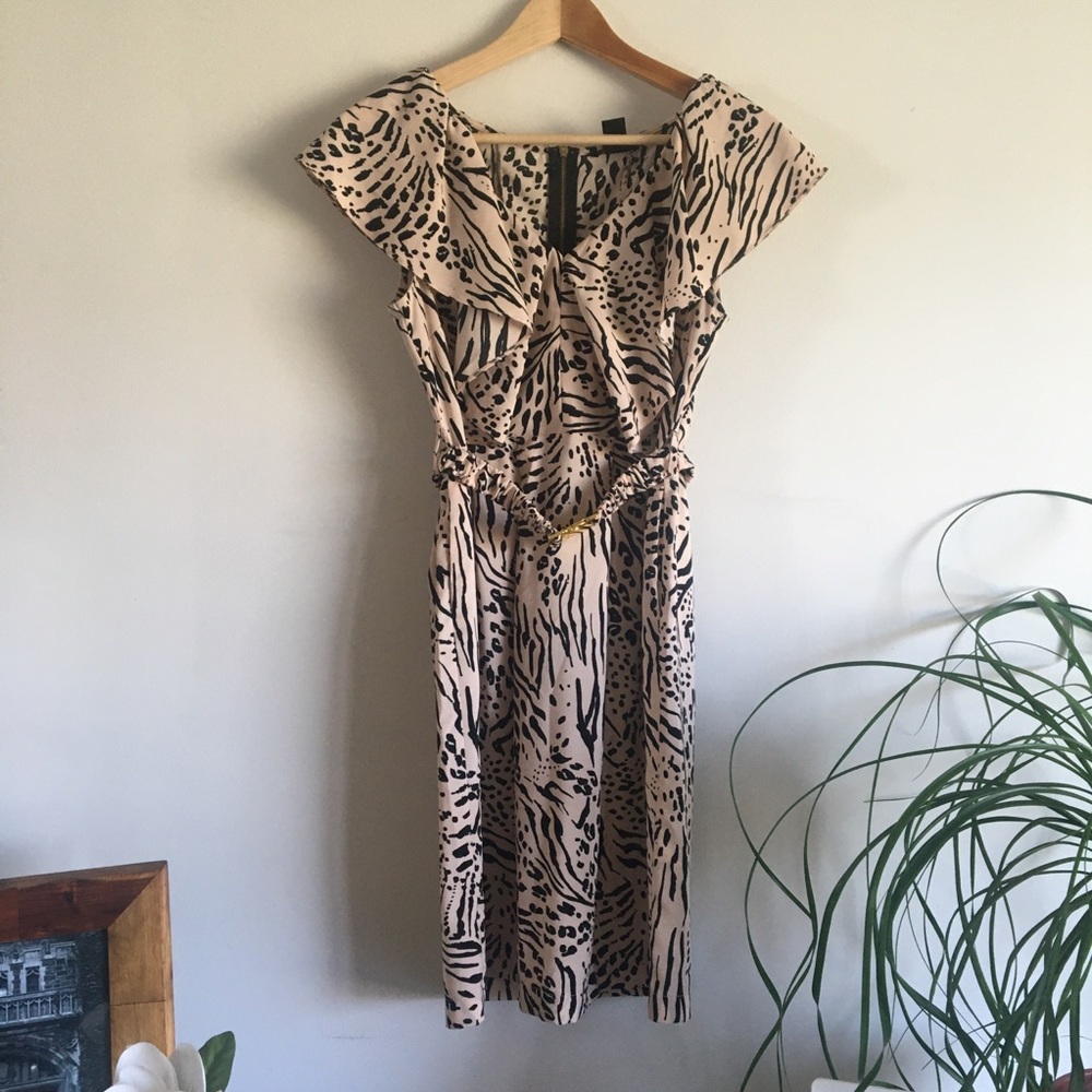 HOST PICK ❤️Animal Print Dress with Belt